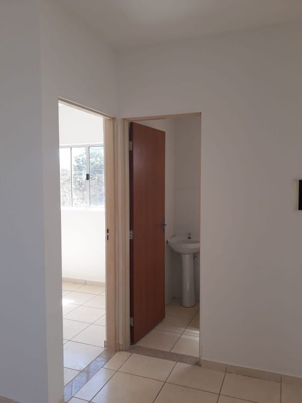 Apartamento à venda com 2 quartos, 46m² - Foto 3