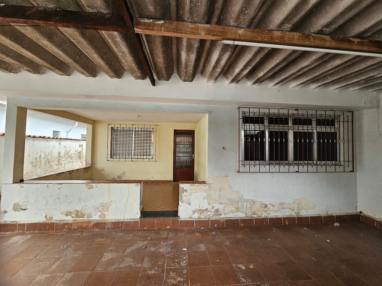 Casa à venda com 5 quartos, 200m² - Foto 35