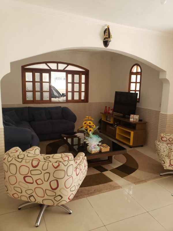 Casa à venda com 3 quartos, 182m² - Foto 10