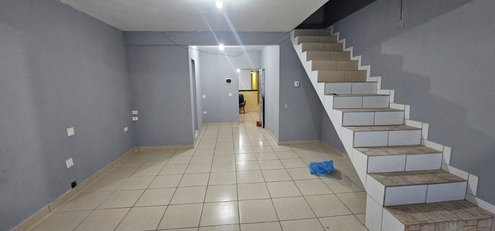 Casa para alugar com 2 quartos, 80m² - Foto 3