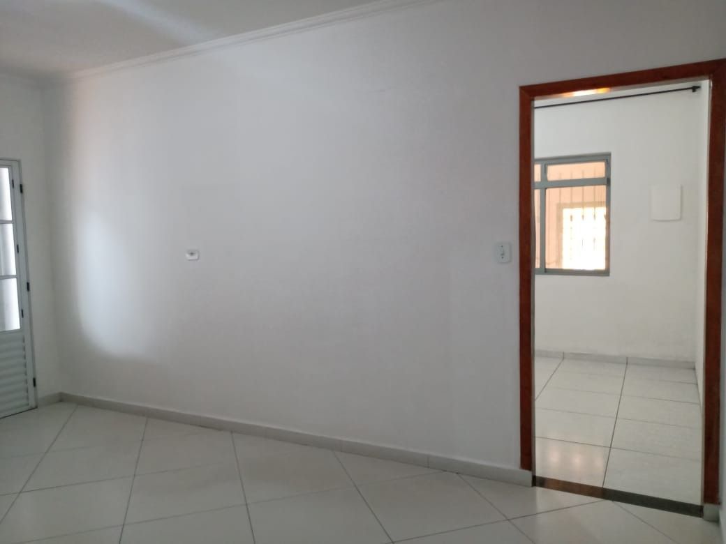 Casa à venda com 3 quartos, 100m² - Foto 23