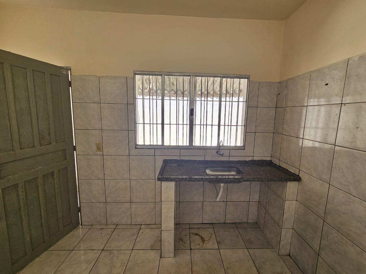 Casa para alugar com 1 quarto, 60m² - Foto 13