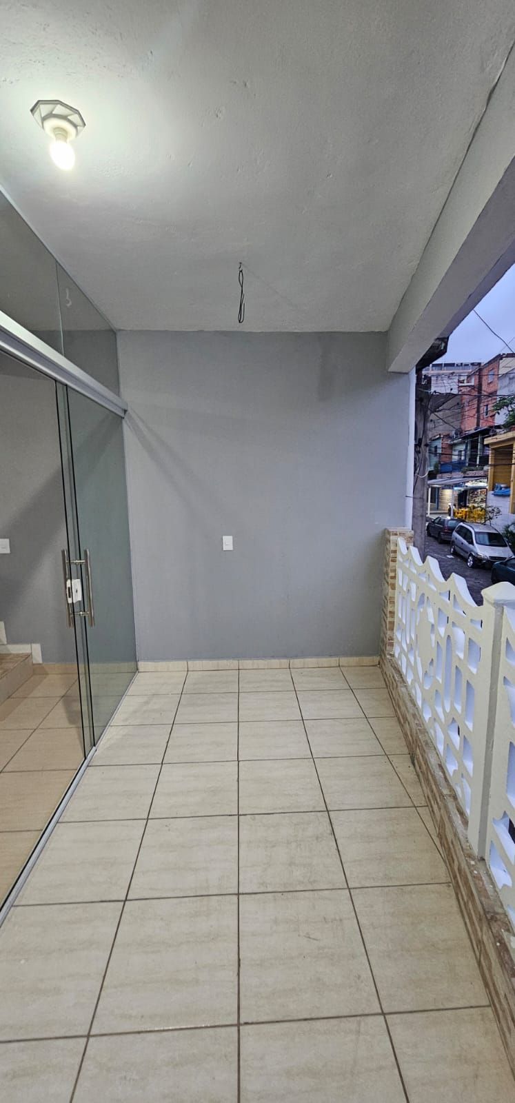 Casa para alugar com 2 quartos, 80m² - Foto 2