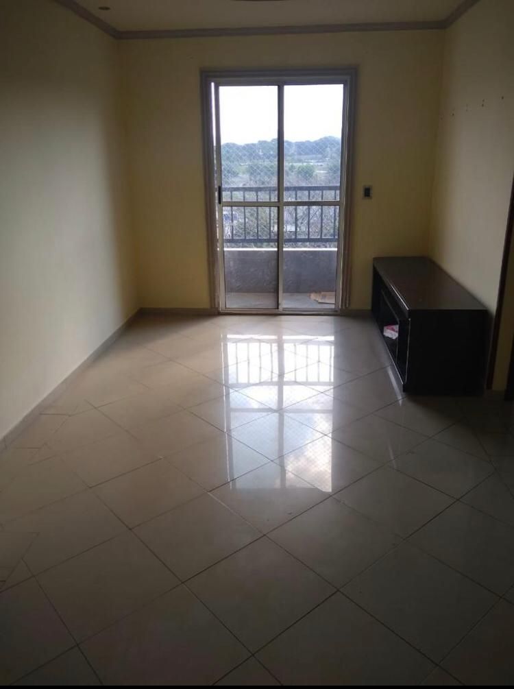 Apartamento à venda com 2 quartos, 64m² - Foto 4