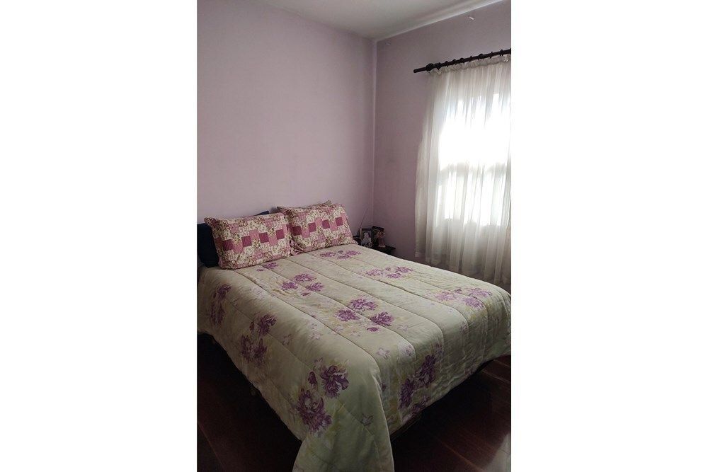 Casa à venda com 2 quartos, 200m² - Foto 9