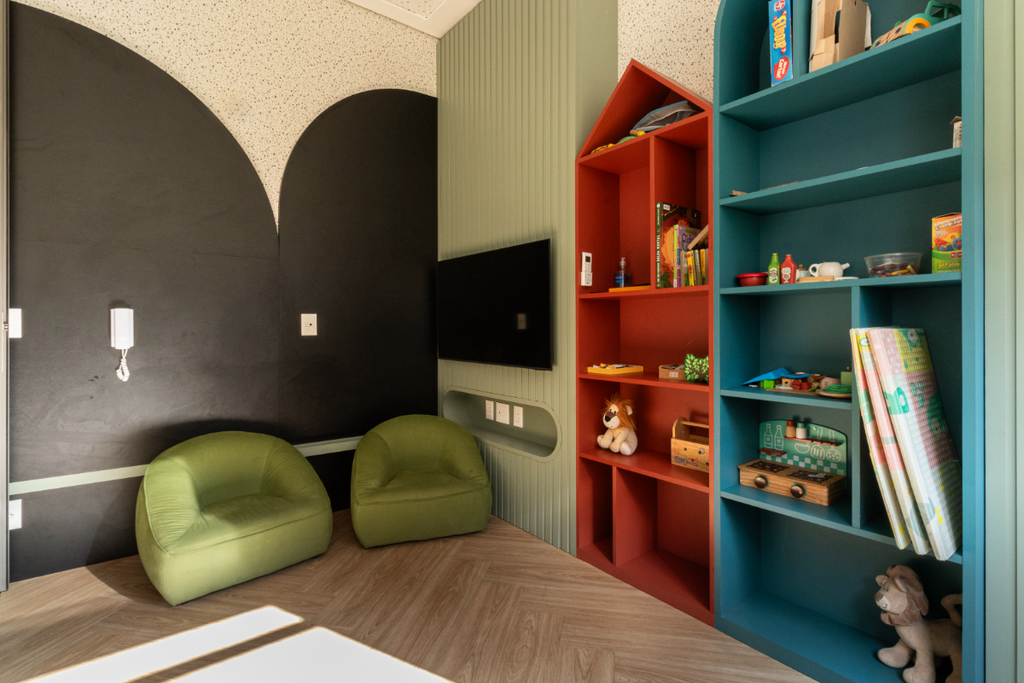 Apartamento à venda com 3 quartos, 160m² - Foto 2