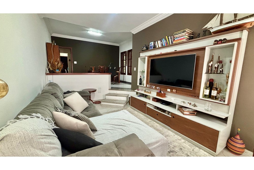 Casa, 2 quartos, 171 m² - Foto 1