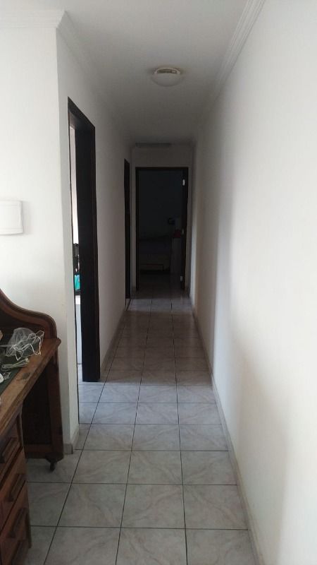 Casa à venda com 3 quartos, 200m² - Foto 6