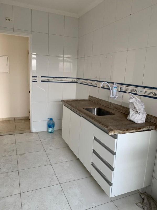 Apartamento à venda com 3 quartos, 66m² - Foto 11