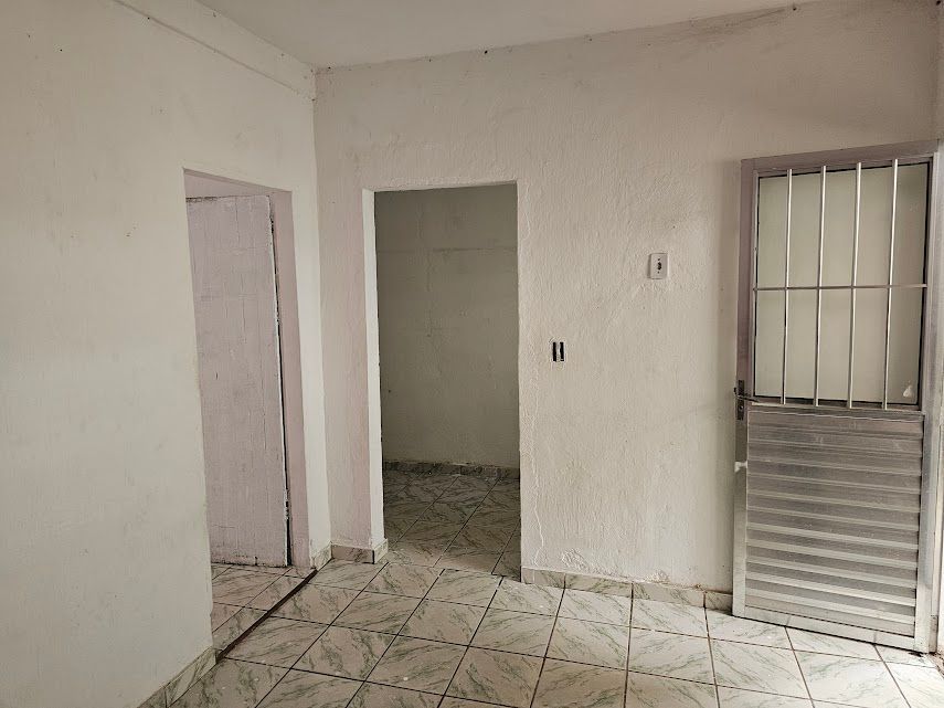 Casa à venda com 4 quartos, 200m² - Foto 21