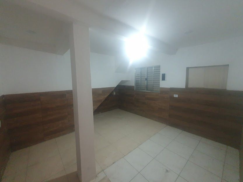 Casa para alugar com 1 quarto, 50m² - Foto 15