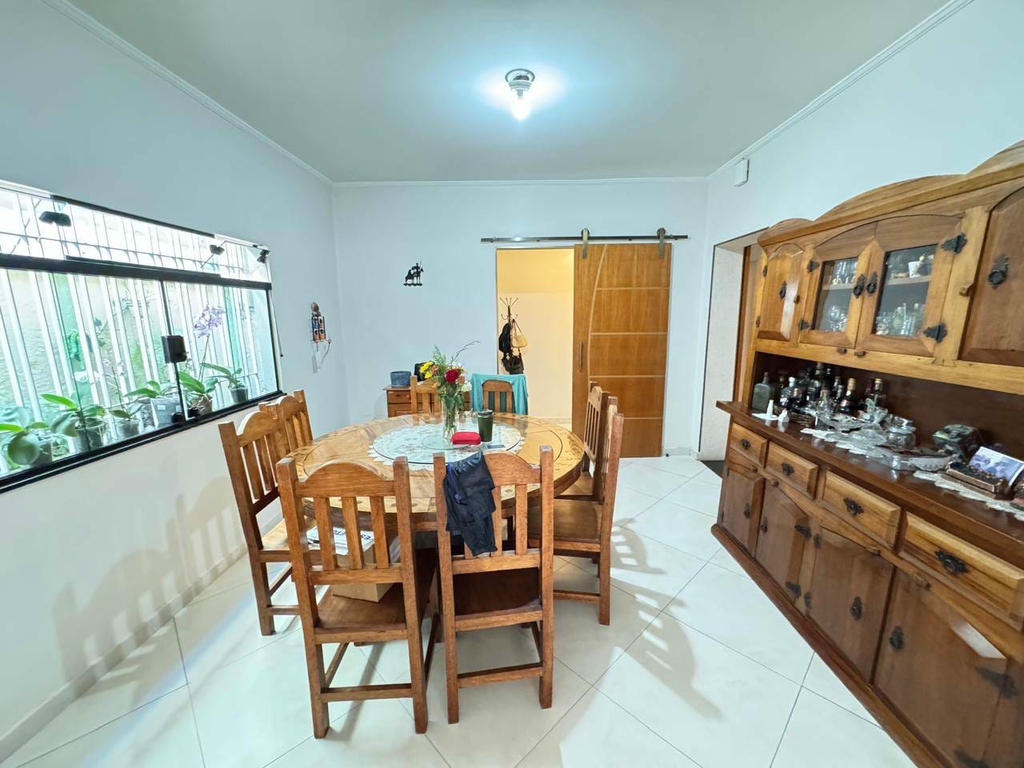 Casa, 3 quartos, 250 m² - Foto 19