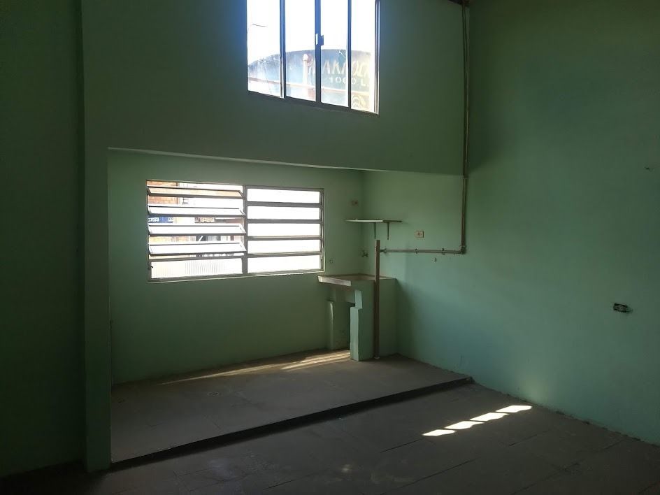 Sobrado à venda com 3 quartos, 150m² - Foto 4