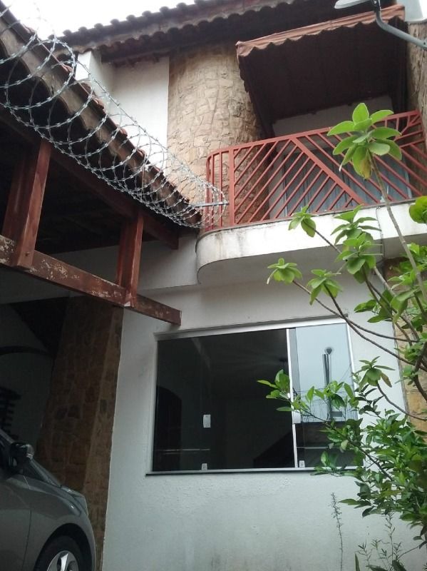 Sobrado à venda com 2 quartos, 100m² - Foto 5