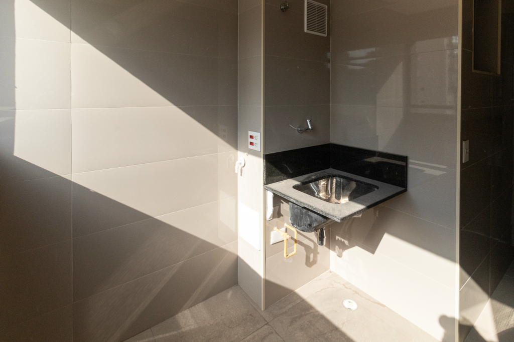 Apartamento à venda com 3 quartos, 160m² - Foto 11