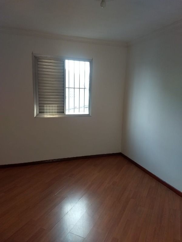 Apartamento à venda com 2 quartos, 60m² - Foto 19