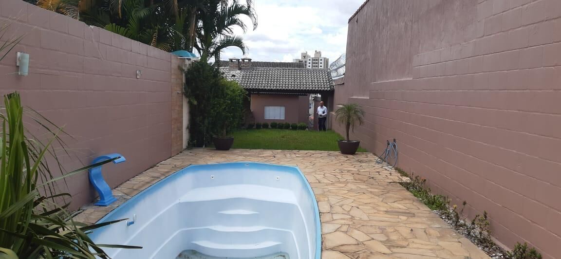 Sobrado à venda com 3 quartos, 200m² - Foto 3