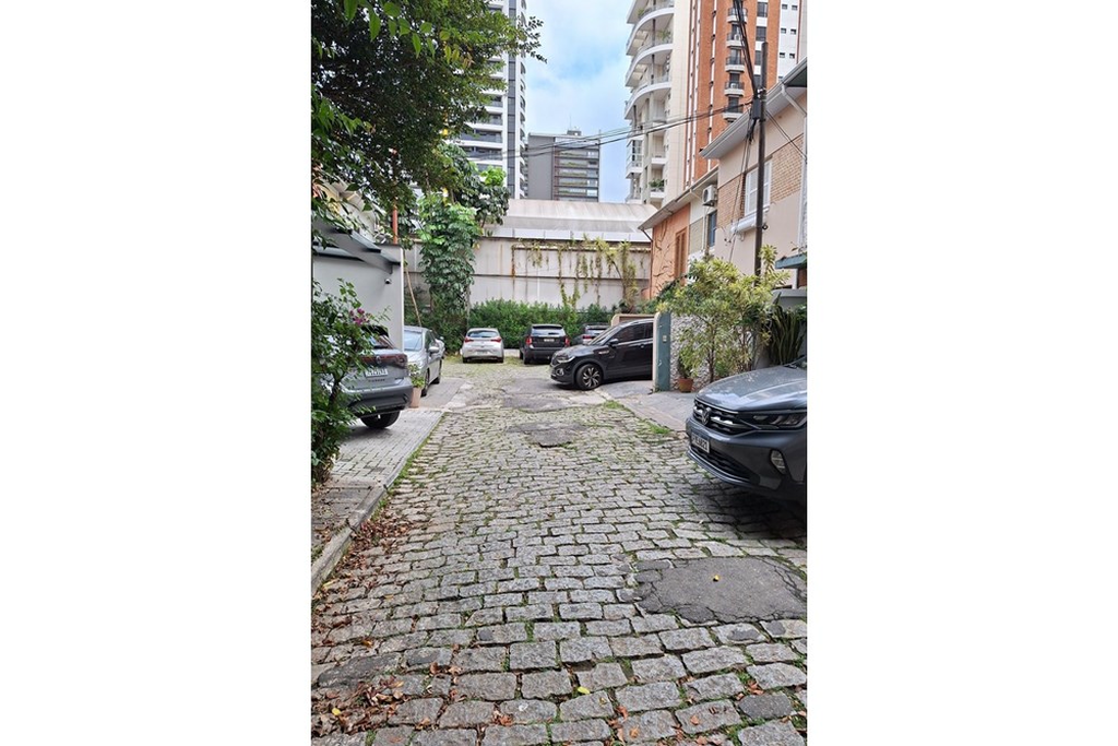 Casa de Condomínio à venda com 3 quartos, 207m² - Foto 3