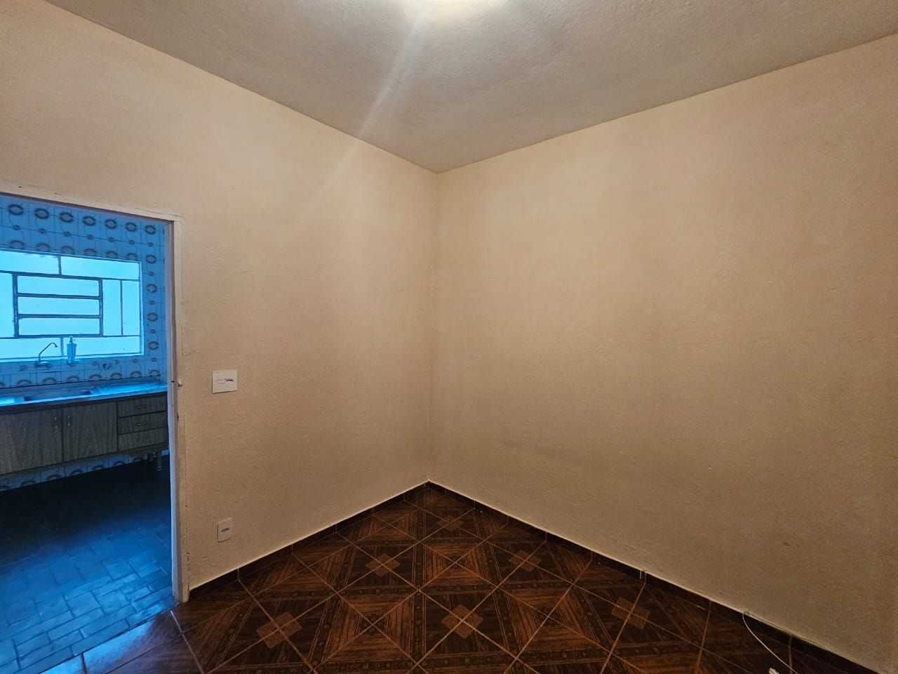 Casa para alugar com 3 quartos, 90m² - Foto 14