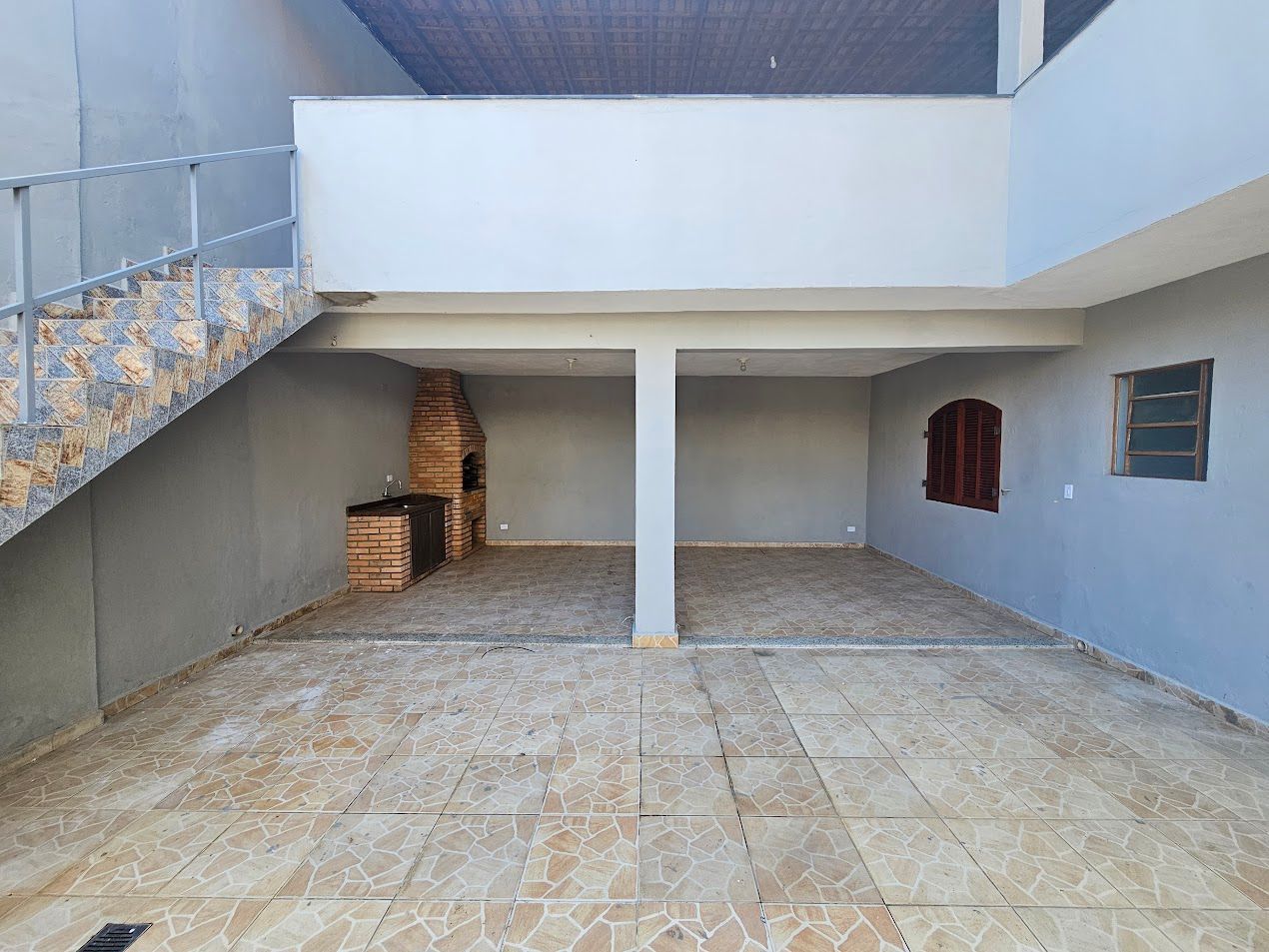 Sobrado à venda com 5 quartos, 300m² - Foto 41