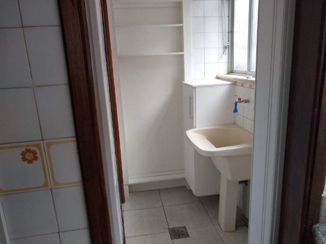 Apartamento à venda com 2 quartos, 66m² - Foto 9