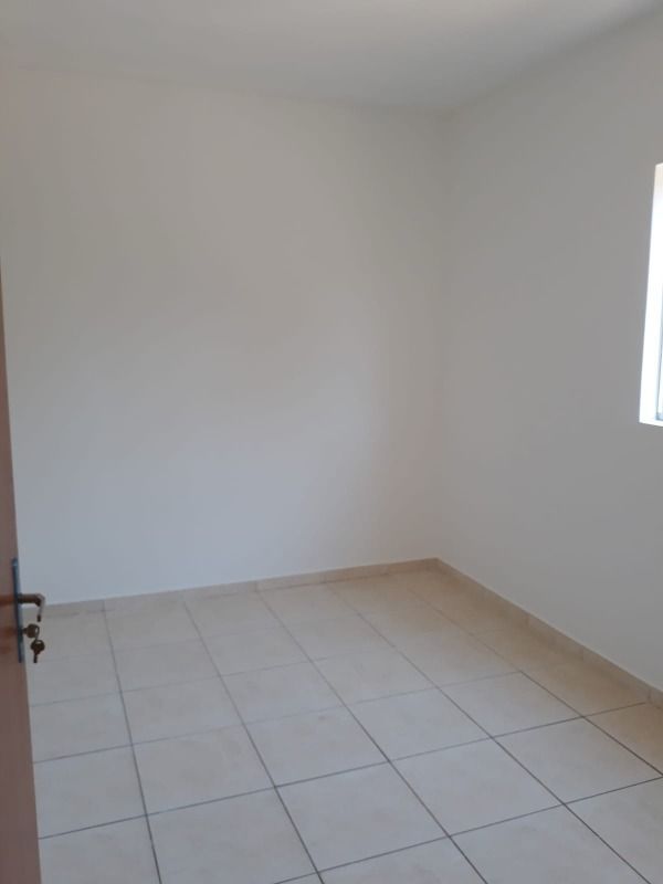 Apartamento à venda com 2 quartos, 46m² - Foto 2