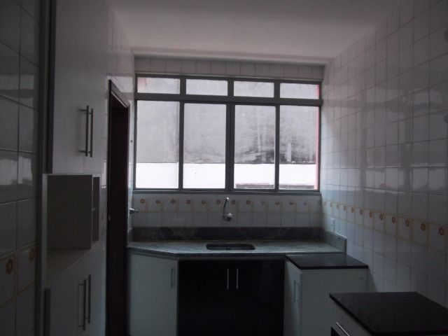 Apartamento à venda com 2 quartos, 66m² - Foto 19