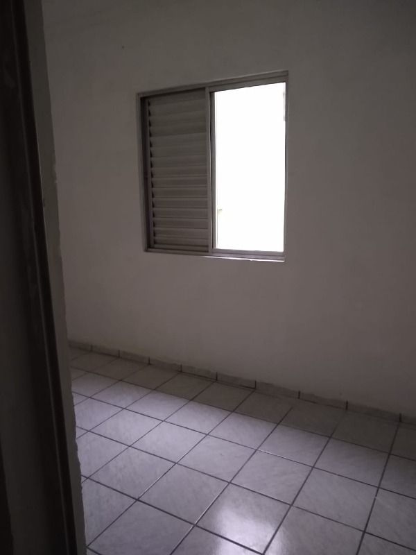 Sobrado à venda com 2 quartos, 190m² - Foto 7