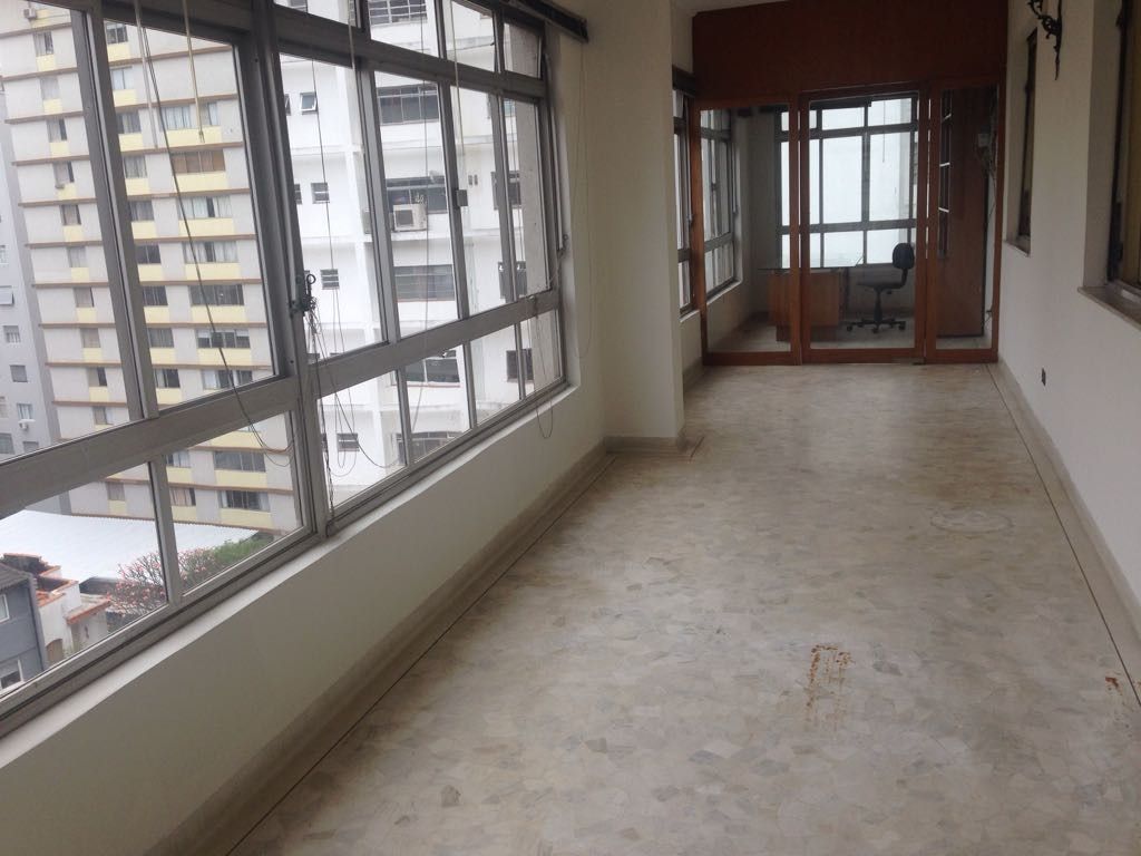 Apartamento à venda com 3 quartos, 341m² - Foto 17