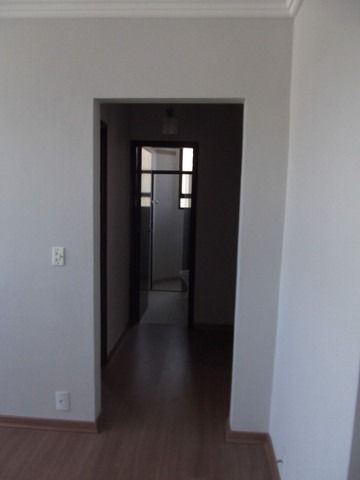 Apartamento à venda com 2 quartos, 66m² - Foto 13