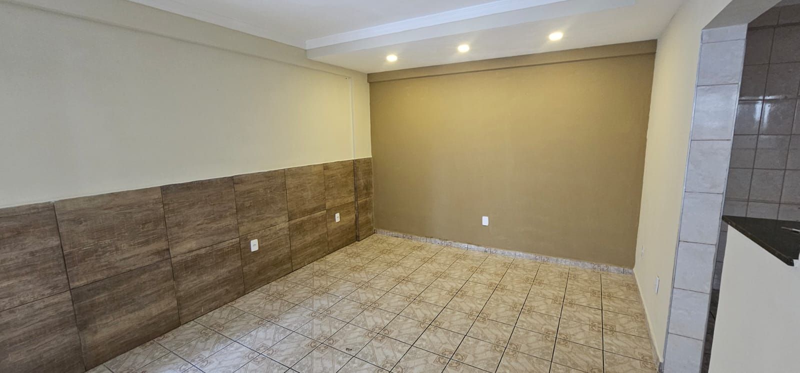 Casa para alugar com 1 quarto, 60m² - Foto 9