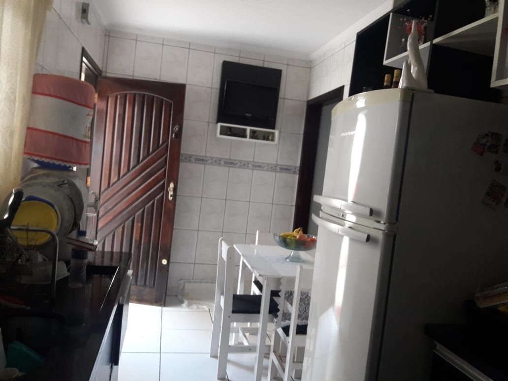 Casa à venda com 2 quartos, 220m² - Foto 12