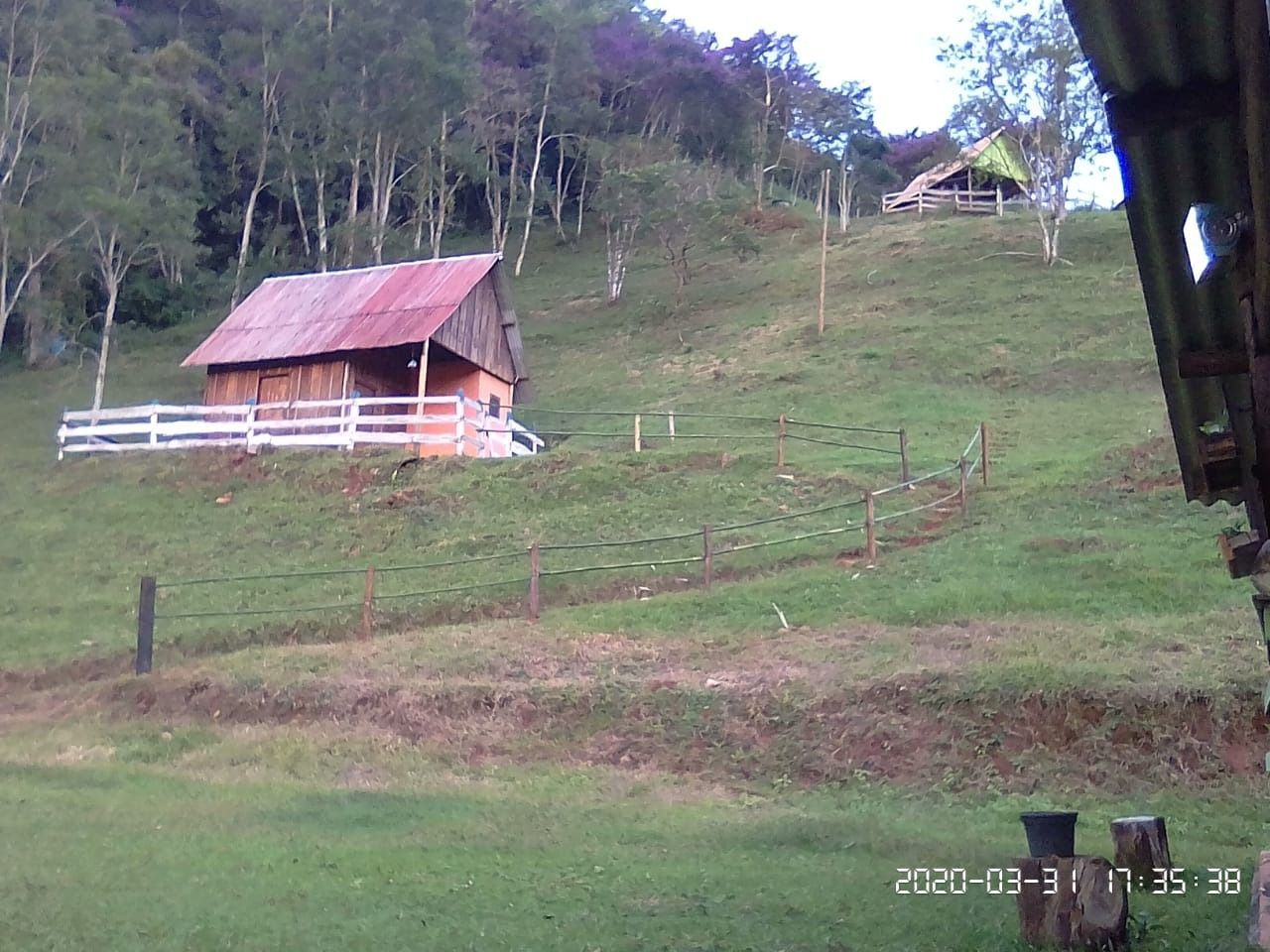 Fazenda à venda com 2 quartos, 300m² - Foto 2