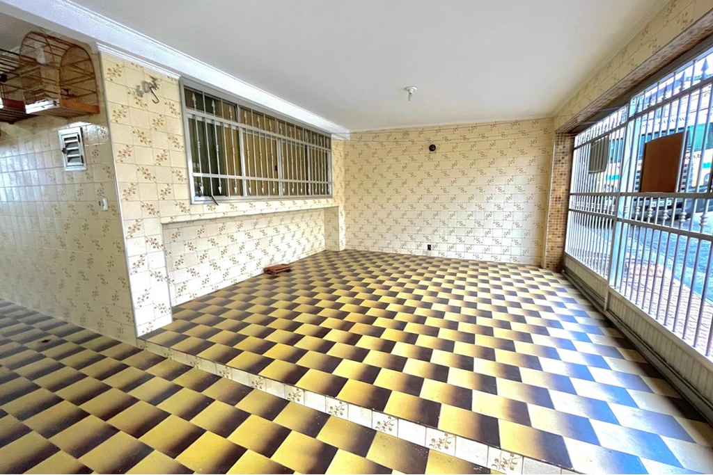 Casa à venda com 3 quartos, 155m² - Foto 1