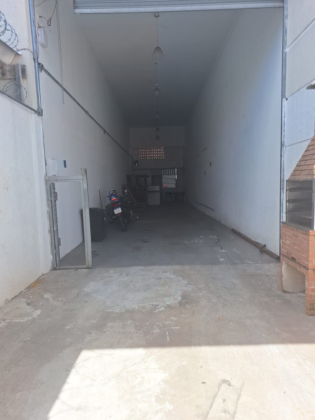 Depósito-Galpão-Armazém para alugar com 1 quarto, 150m² - Foto 7