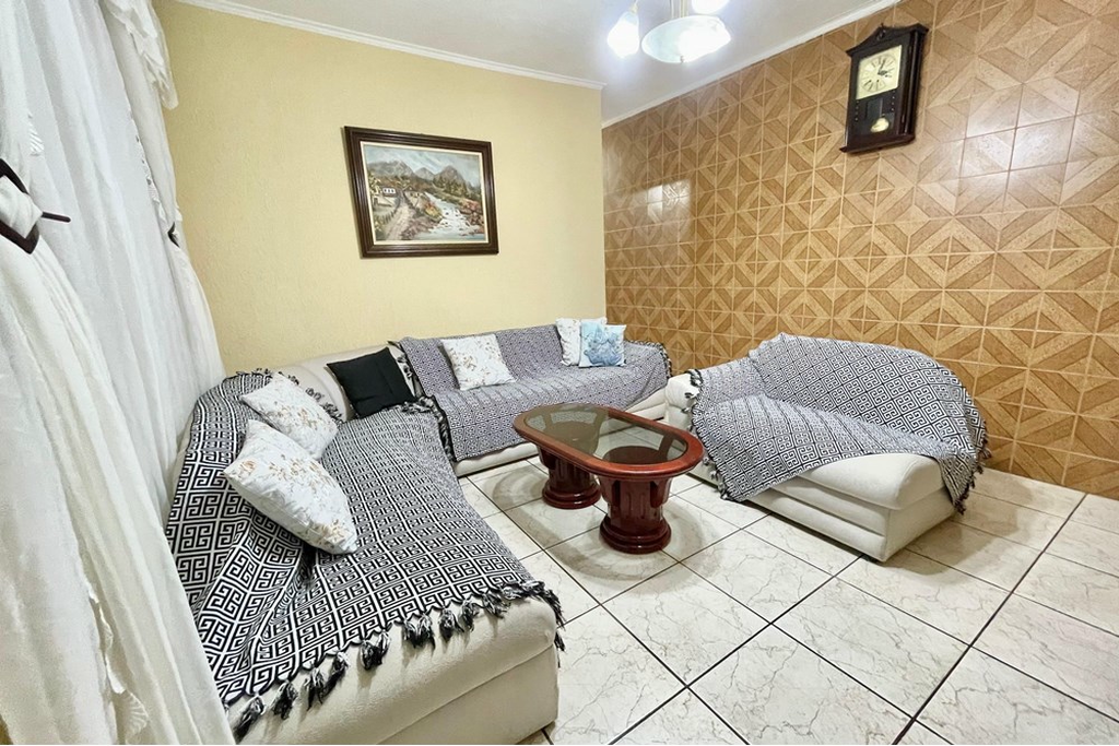 Casa à venda com 5 quartos, 309m² - Foto 16