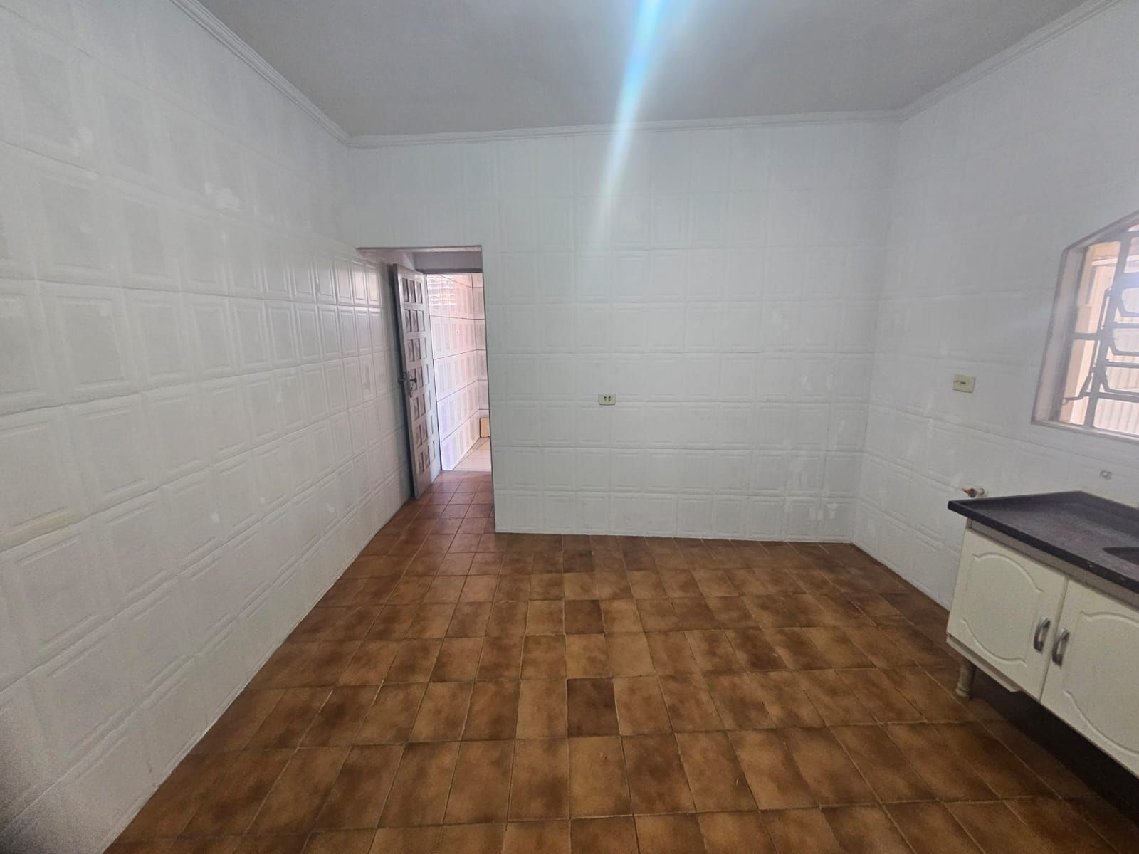 Casa para alugar com 1 quarto, 60m² - Foto 14