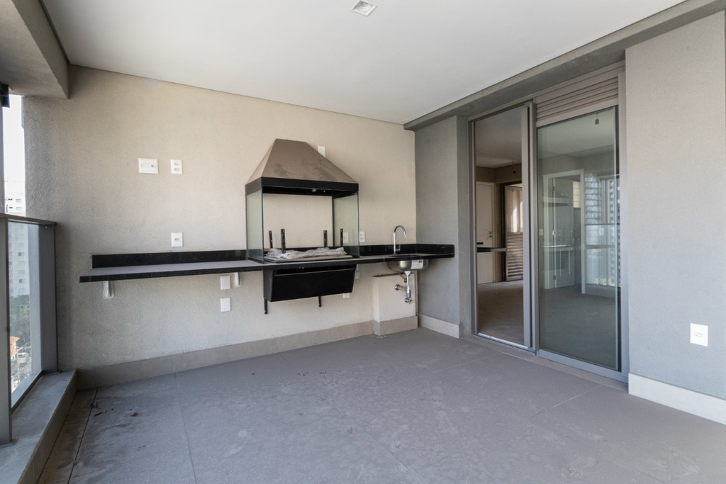 Apartamento à venda com 3 quartos, 160m² - Foto 28