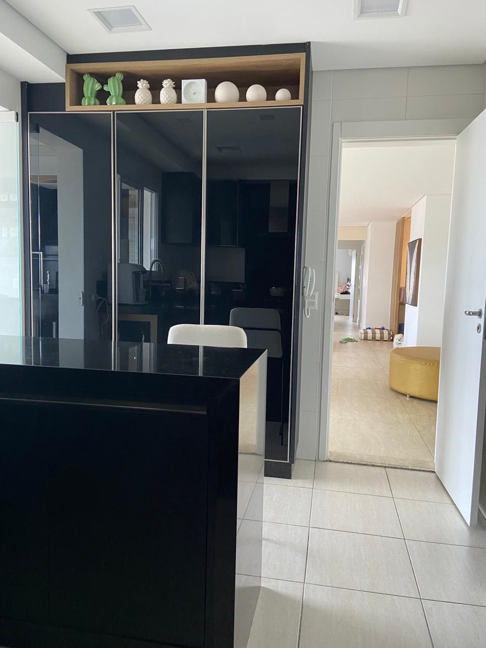 Apartamento à venda com 3 quartos, 162m² - Foto 5