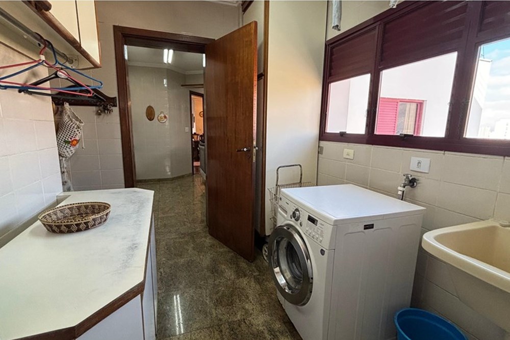 Apartamento, 4 quartos, 141 m² - Foto 2