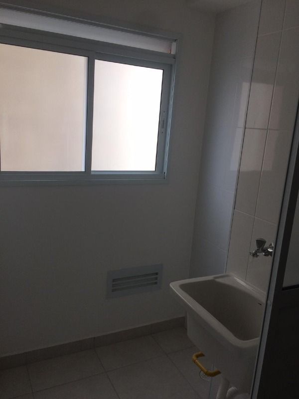 Apartamento à venda com 2 quartos, 54m² - Foto 3