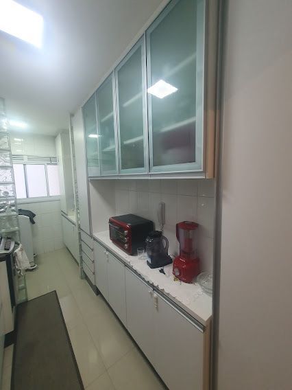 Apartamento à venda com 3 quartos, 75m² - Foto 32