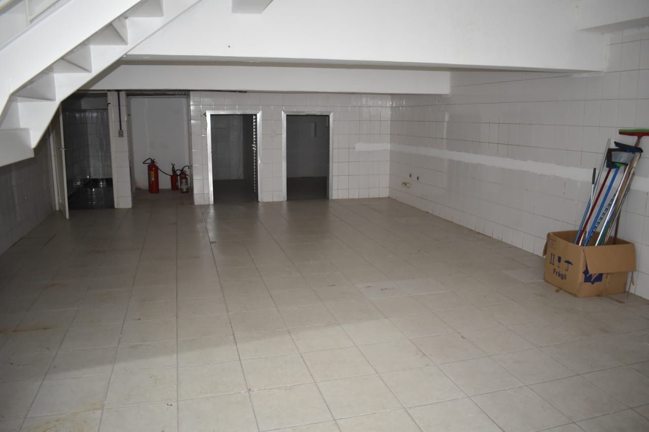 Loja-Salão para alugar, 450m² - Foto 1