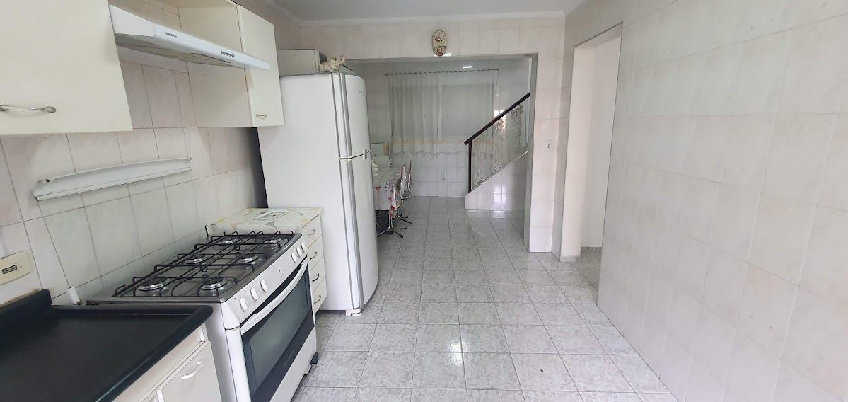 Sobrado à venda com 3 quartos, 149m² - Foto 1