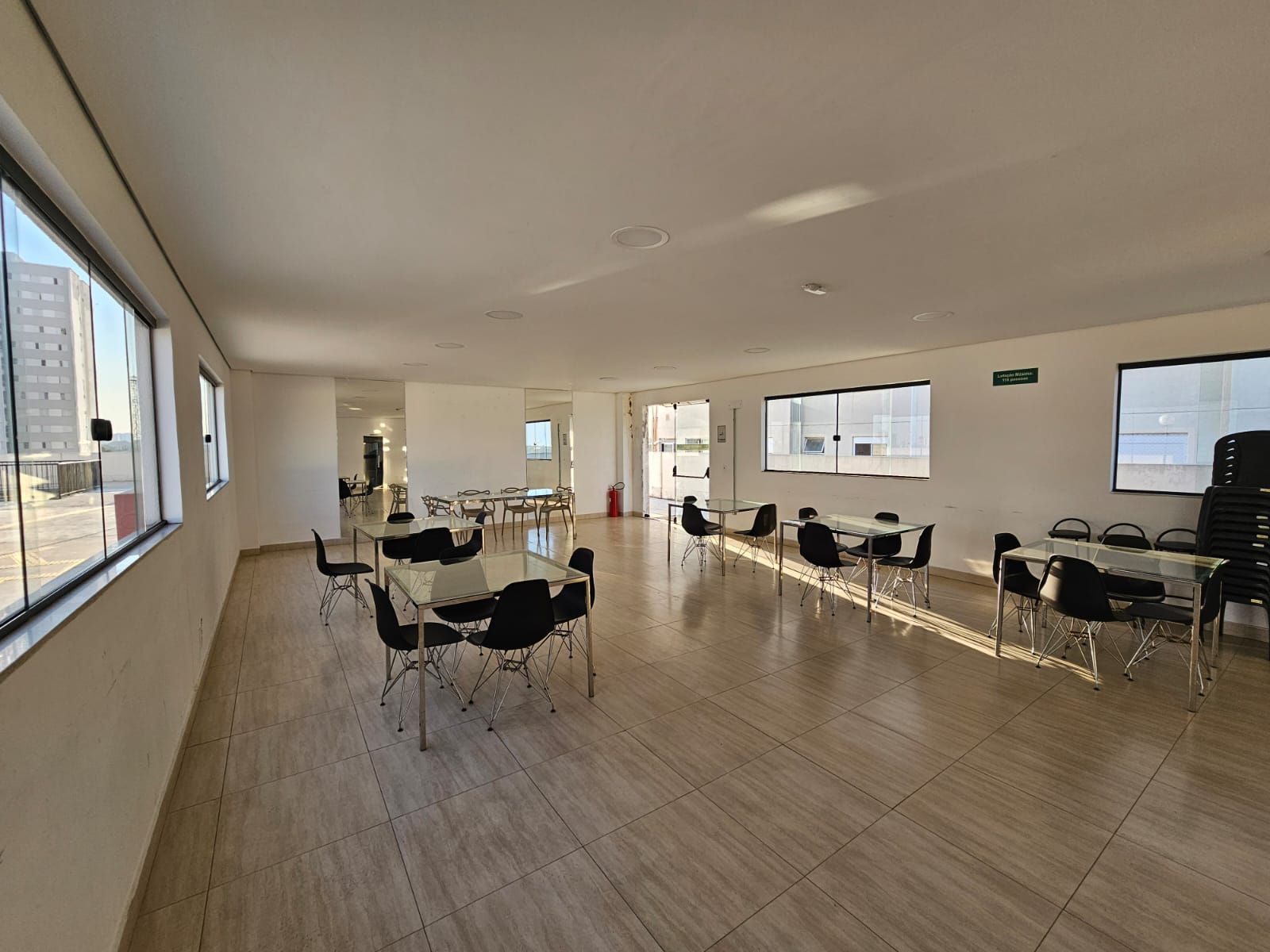 Apartamento à venda com 2 quartos, 43m² - Foto 48