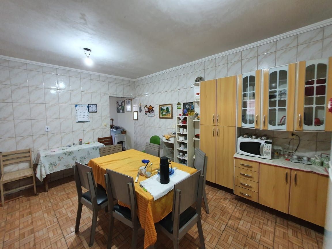 Casa à venda com 3 quartos, 200m² - Foto 10