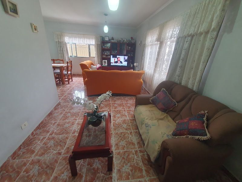 Casa à venda com 3 quartos, 215m² - Foto 4