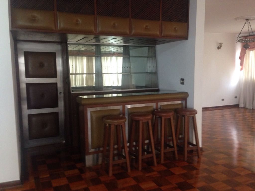 Apartamento à venda com 3 quartos, 341m² - Foto 2