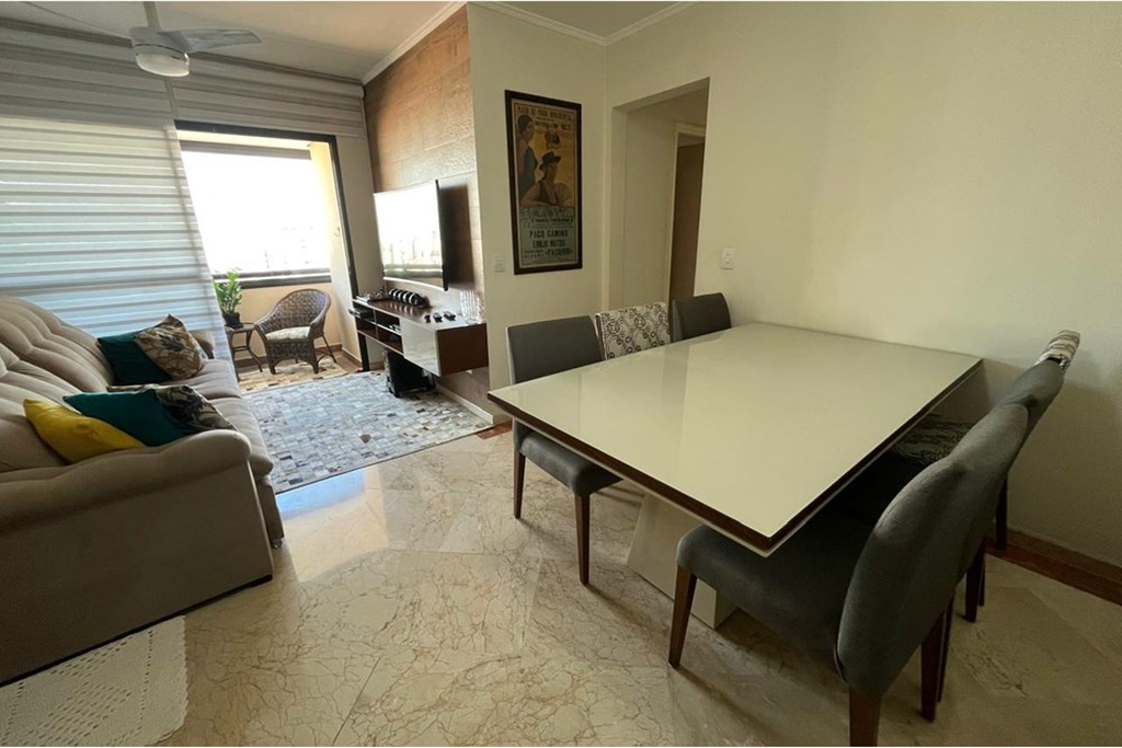 Apartamento à venda com 3 quartos, 80m² - Foto 1