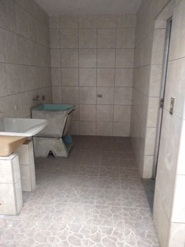 Sobrado à venda com 2 quartos, 190m² - Foto 9